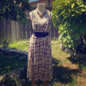 Maggy London Size 10 dress